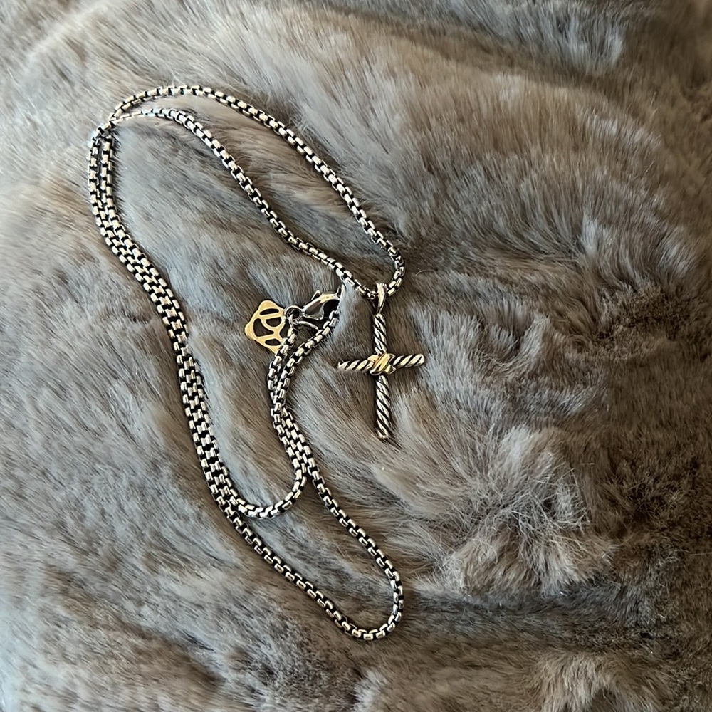 David Yurman petite cross necklace